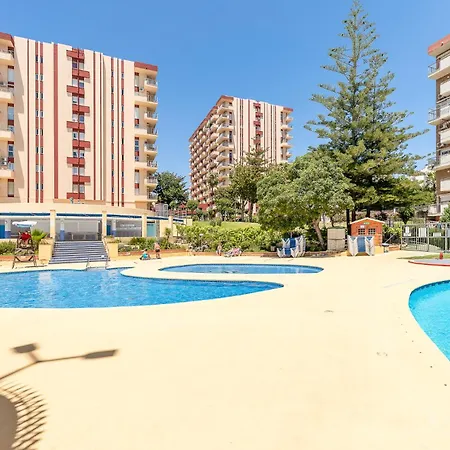 797 - Con Hermosas Vistas En Jupiter Benalmadena